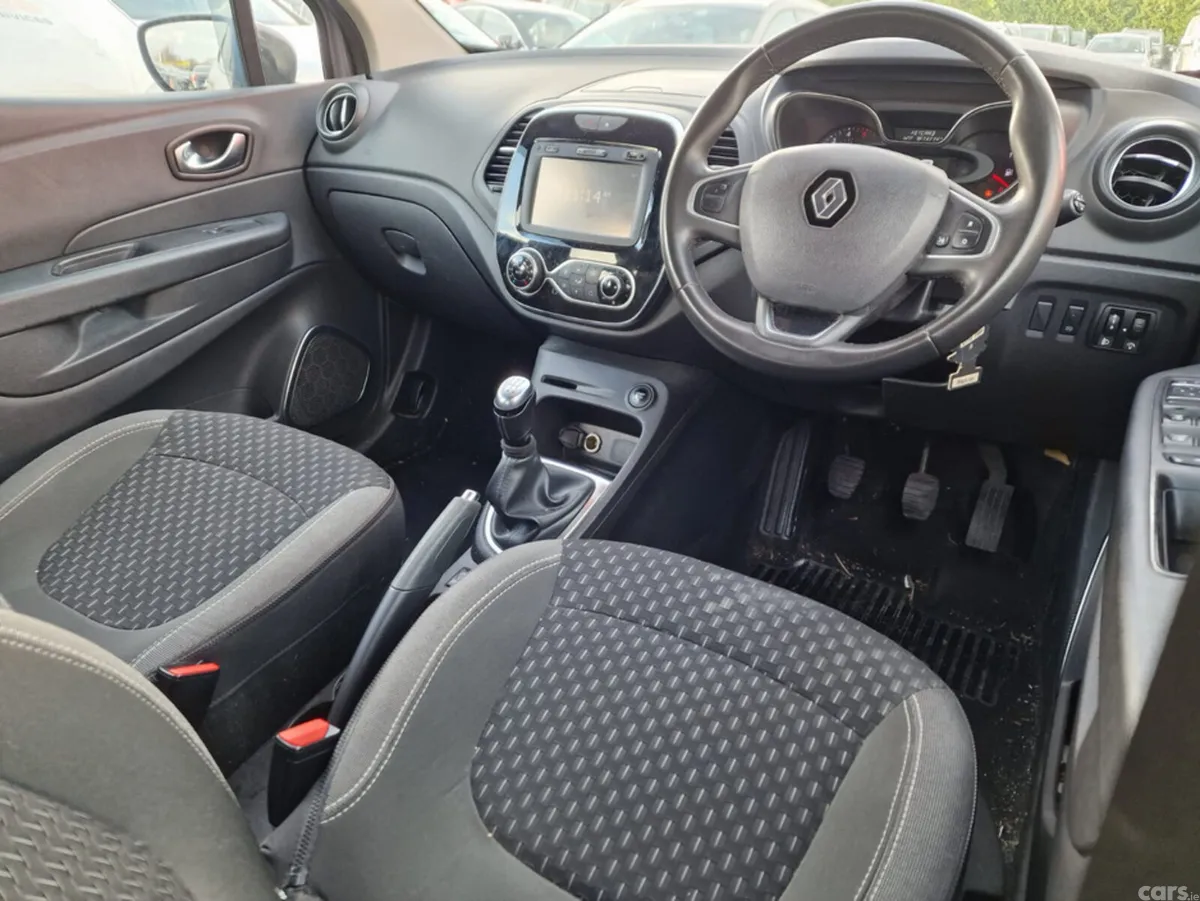 Renault Captur Hatchback, Diesel, 2018, Grey