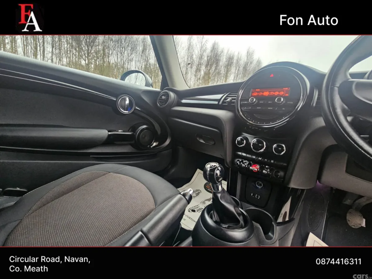 Mini Cooper Hatchback, Petrol, 2015, Blue
