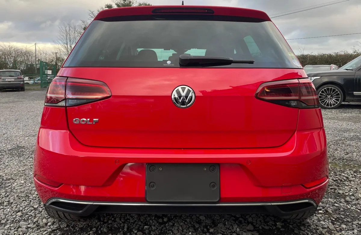 Volkswagen Golf Hatchback, Petrol, 2019, Red