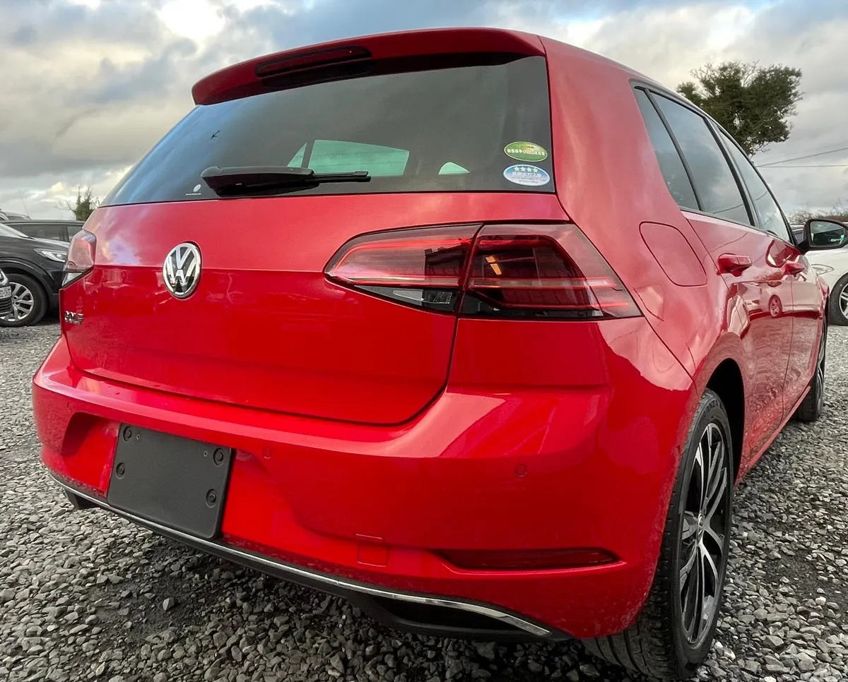 Volkswagen Golf Hatchback, Petrol, 2019, Red