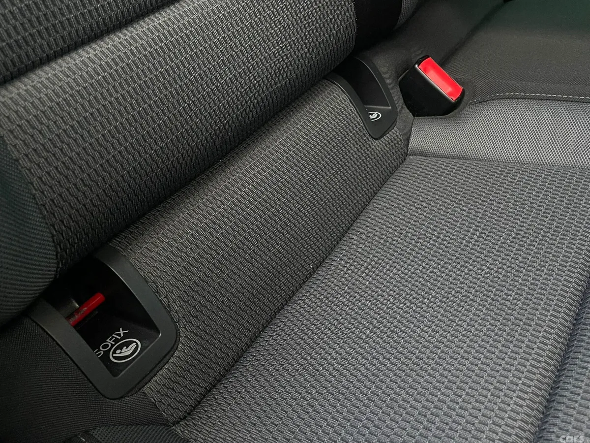 Volkswagen Golf Hatchback, Petrol, 2019, Red