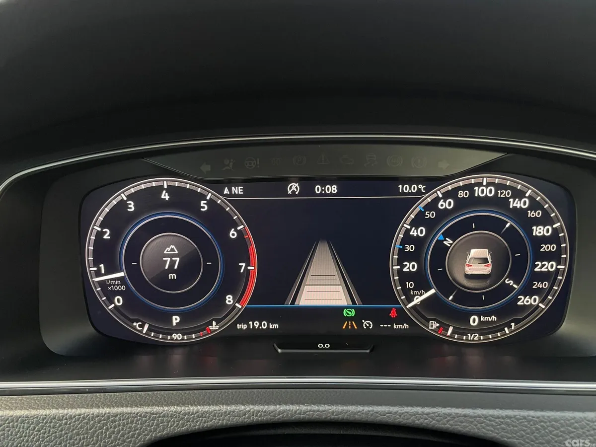 Volkswagen Golf Hatchback, Petrol, 2019, Red
