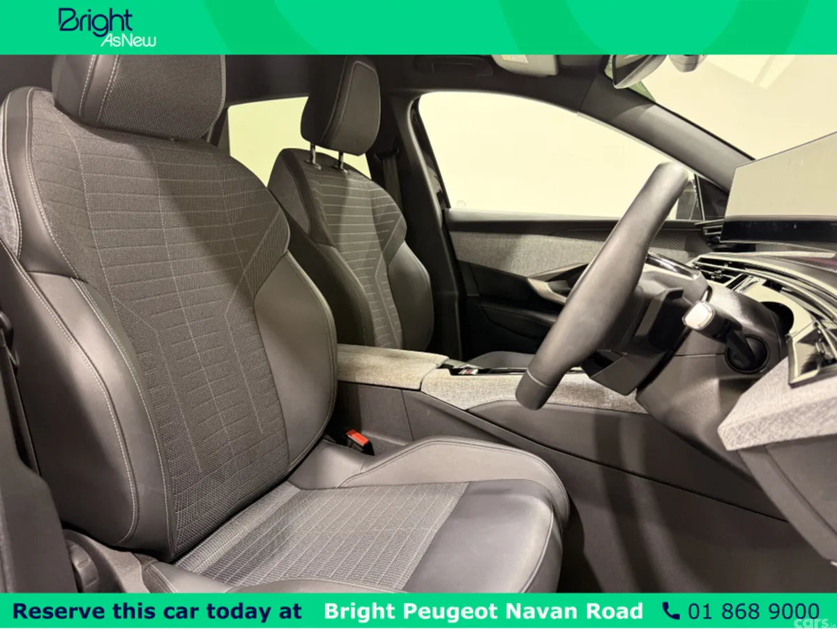 Peugeot 3008 MPV, Petrol Hybrid, 2025, Black