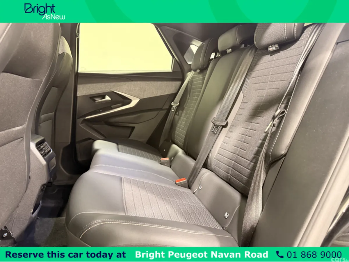 Peugeot 3008 MPV, Petrol Hybrid, 2025, Black