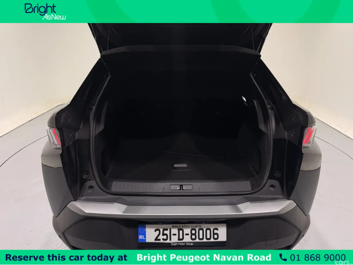 Peugeot 3008 MPV, Petrol Hybrid, 2025, Black