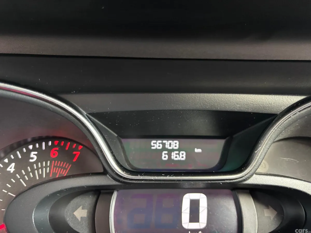 Renault Captur Hatchback, Petrol, 2020, Grey