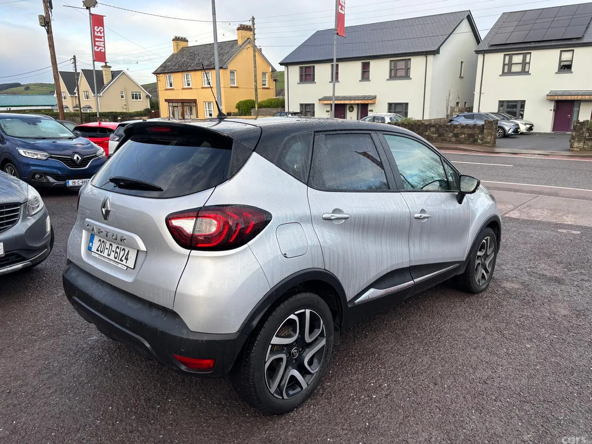 Renault Captur Hatchback, Petrol, 2020, Grey