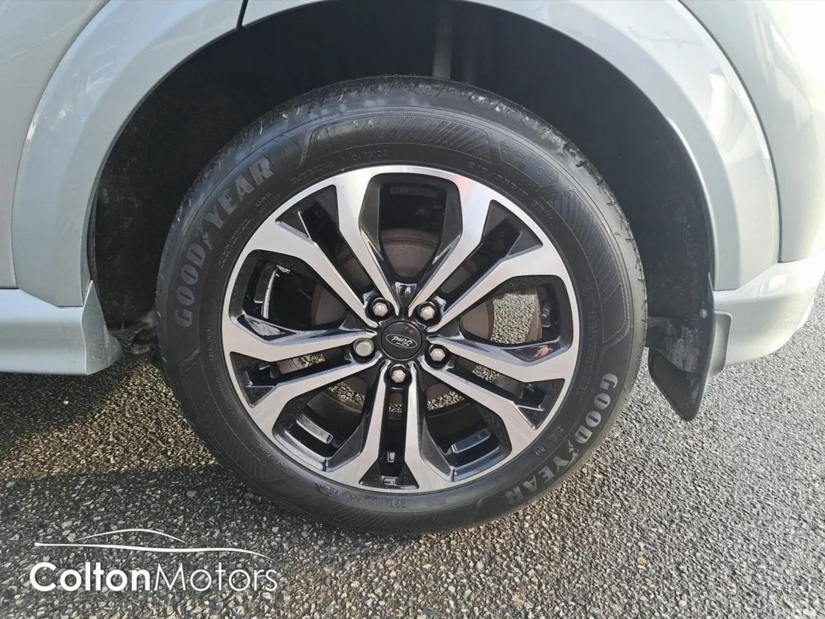 Ford Puma SUV, Petrol Hybrid, 2023, Grey