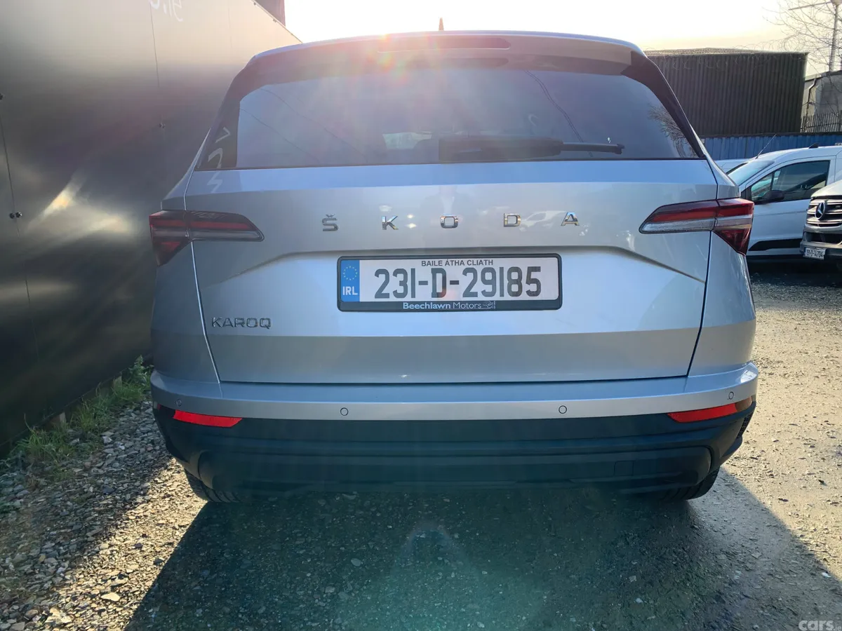 Skoda Karoq SUV, Diesel, 2023, Silver