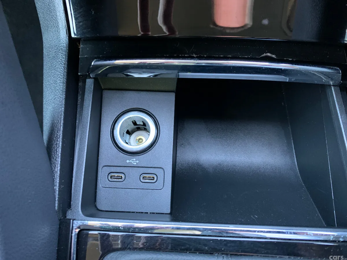 Skoda Karoq SUV, Diesel, 2023, Silver