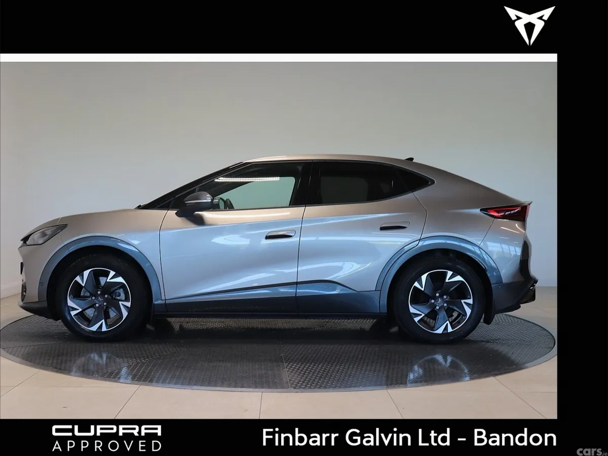 Cupra Tavascan Estate/Jeep, Electric, 2026, Gold