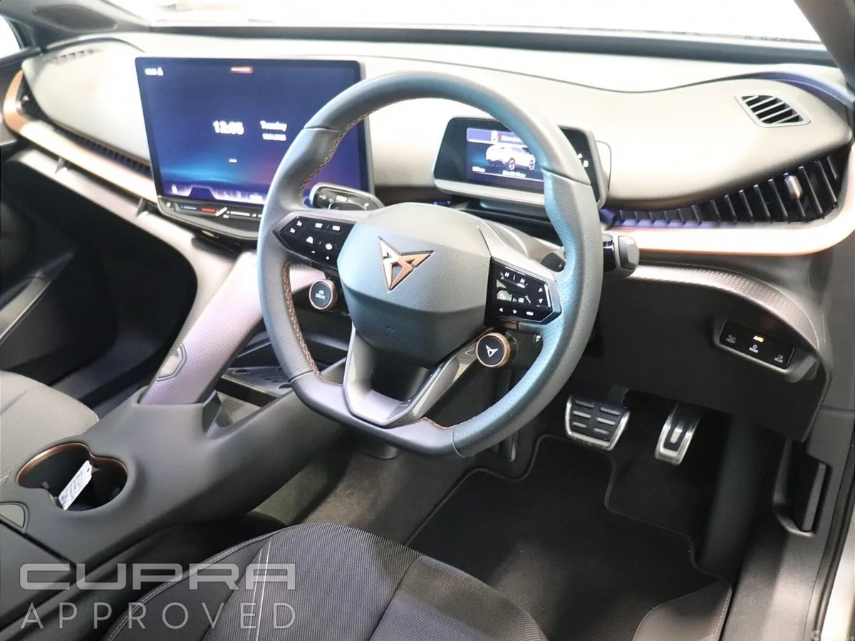 Cupra Tavascan Estate/Jeep, Electric, 2026, Gold