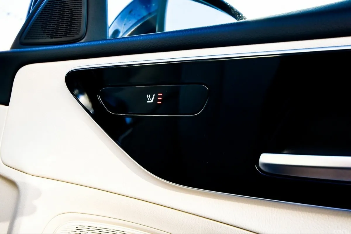 Mercedes-Benz C-Class Saloon, Diesel Hybrid, 2023, Blue