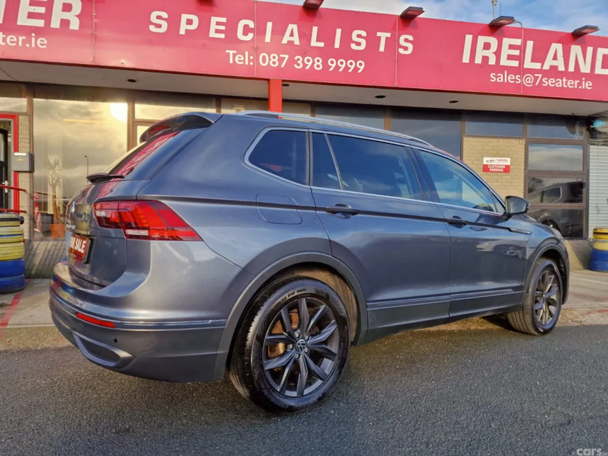 Volkswagen Tiguan Allspace Estate, Diesel, 2022, Grey