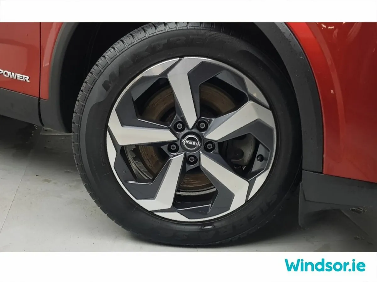 Nissan Qashqai MPV, Petrol Hybrid, 2023, Orange