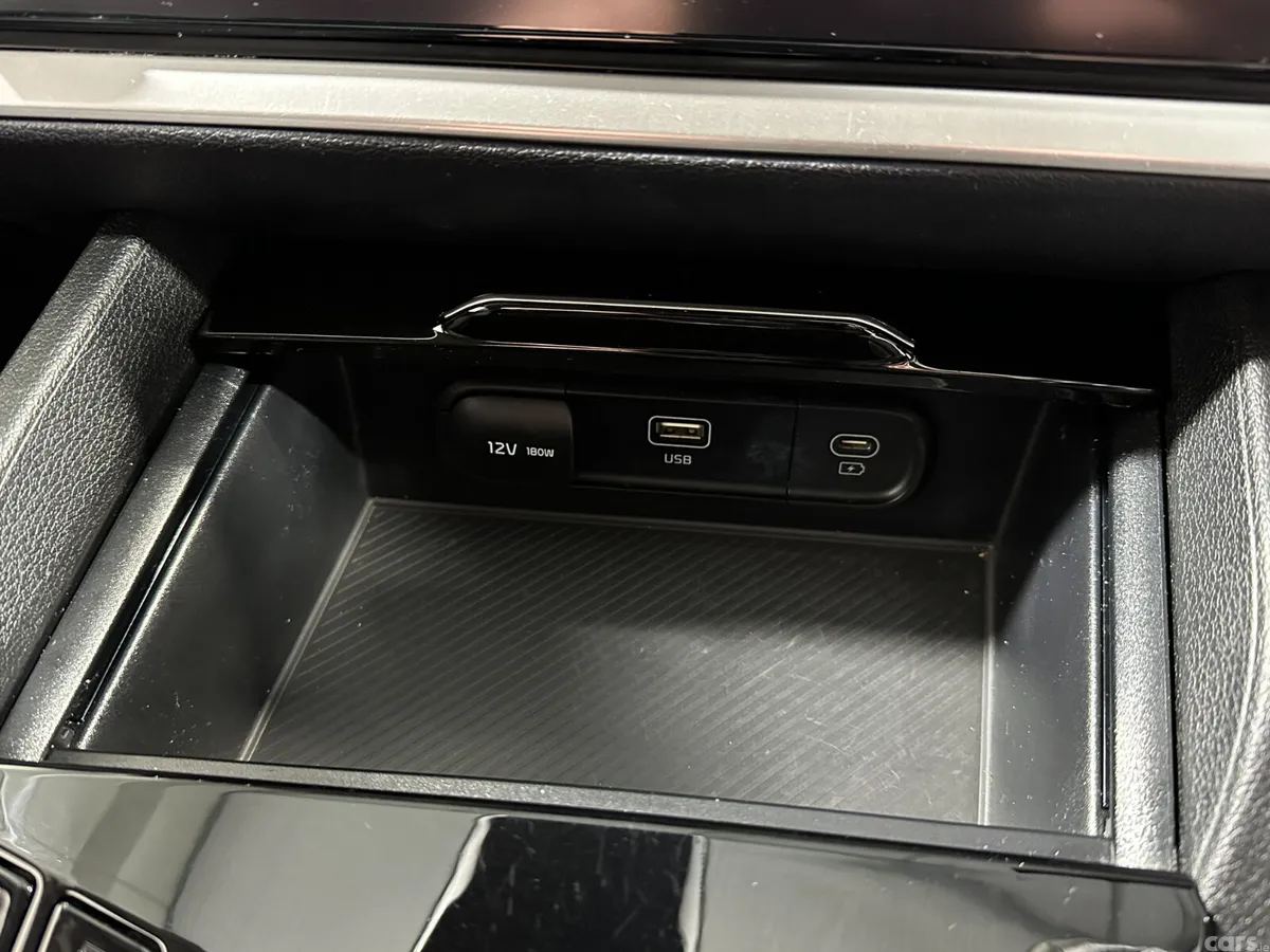 Kia Sportage SUV, Petrol Plug-in Hybrid, 2023, Grey