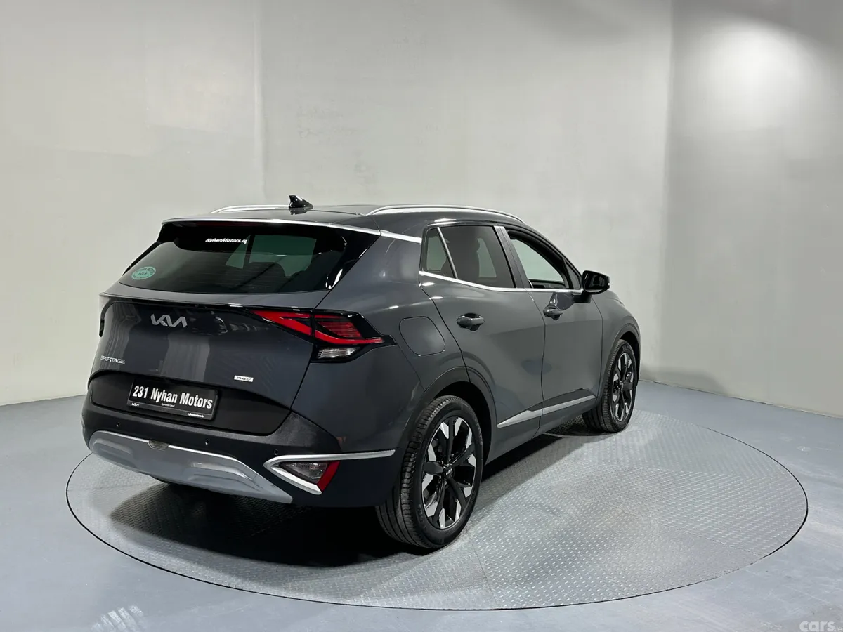 Kia Sportage SUV, Petrol Plug-in Hybrid, 2023, Grey