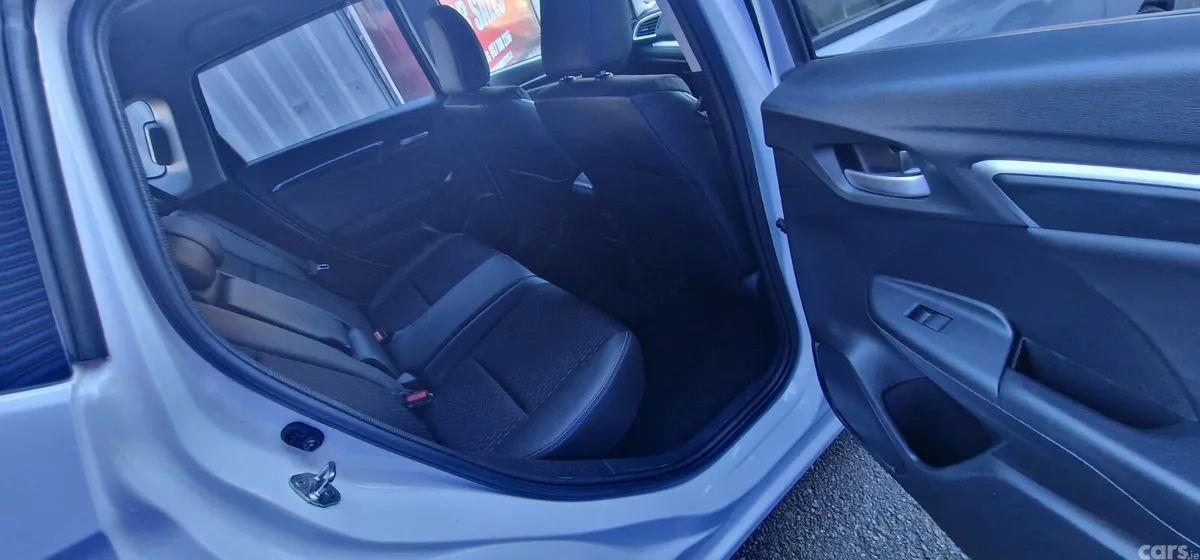 Honda Fit Hatchback, Petrol Hybrid, 2015, White