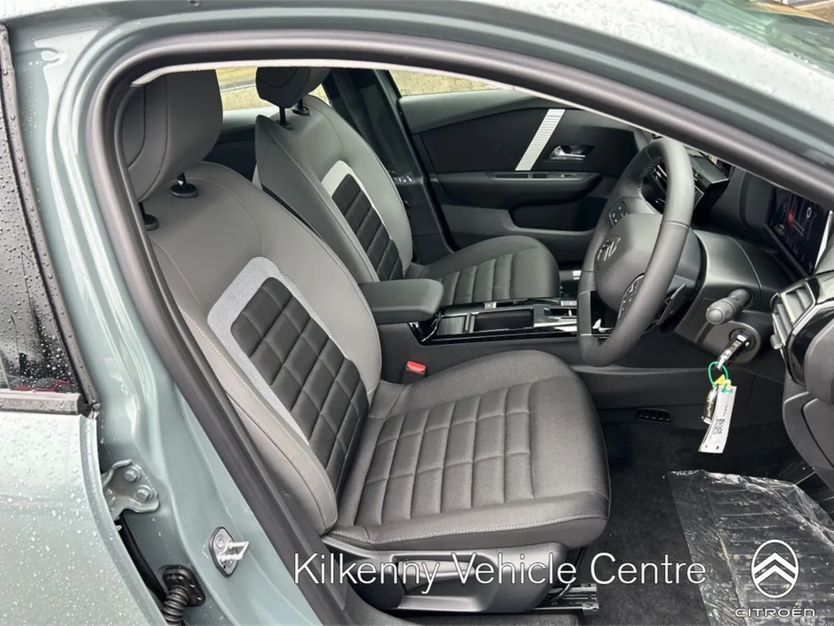 Citroen C4 Hatchback, Petrol Hybrid, 2025, Grey