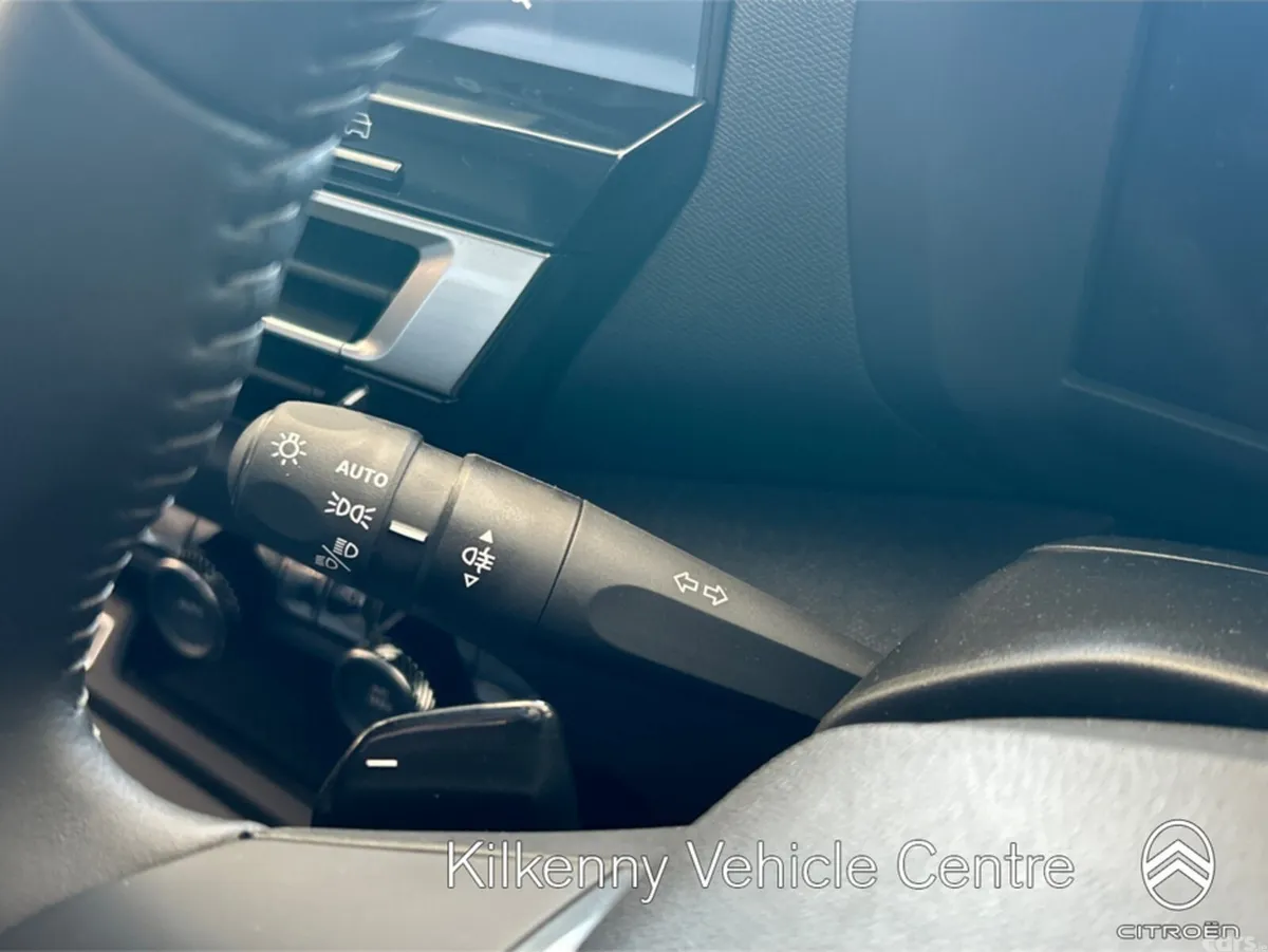 Citroen C4 Hatchback, Petrol Hybrid, 2025, Grey