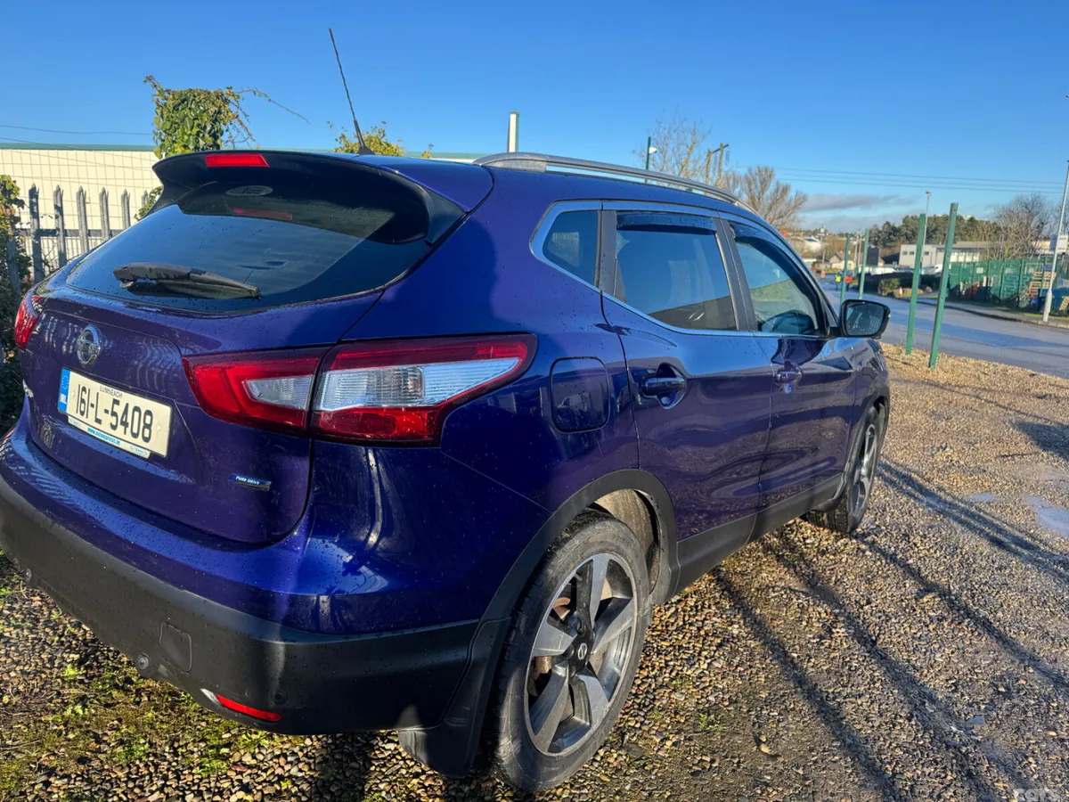 Nissan Qashqai Hatchback, Diesel, 2016, Blue