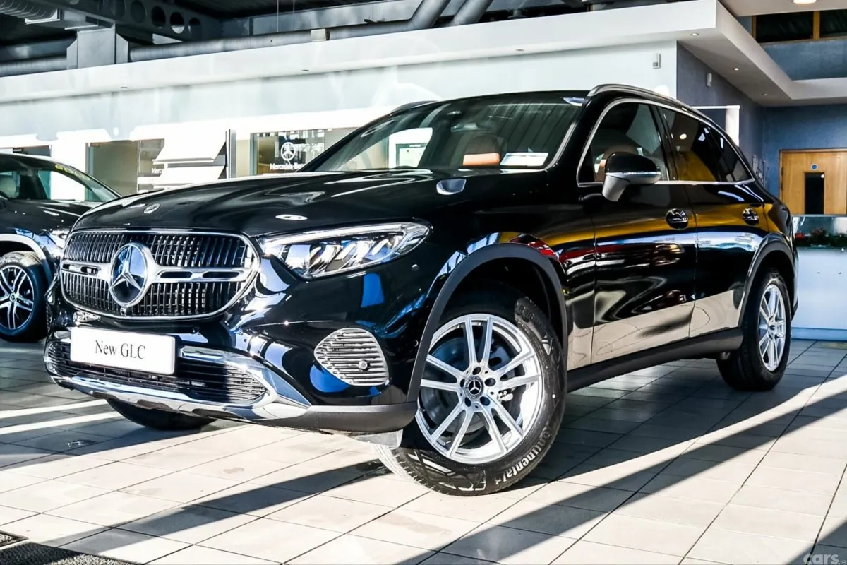 Mercedes-Benz GLC SUV, Diesel Hybrid, 2023, Black