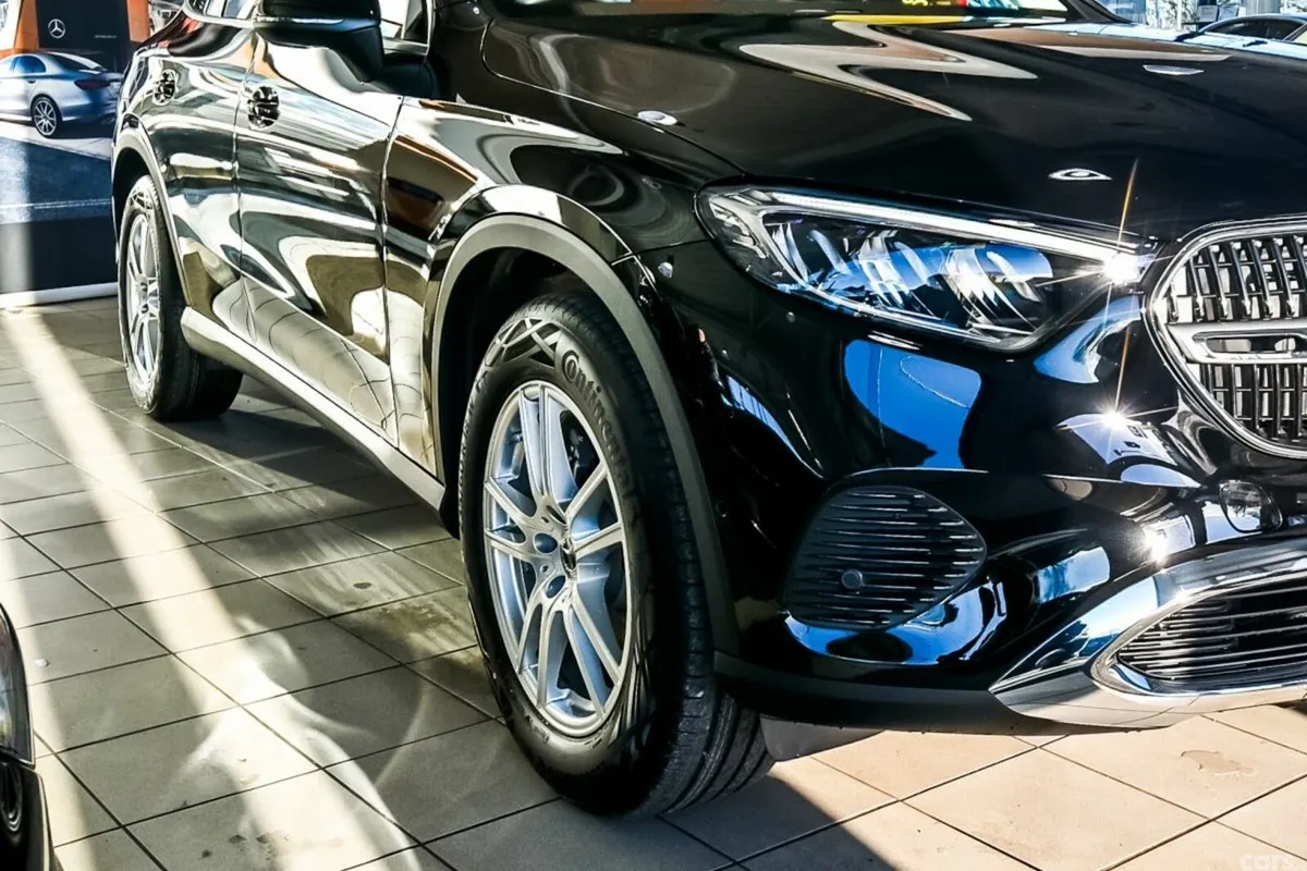 Mercedes-Benz GLC SUV, Diesel Hybrid, 2023, Black