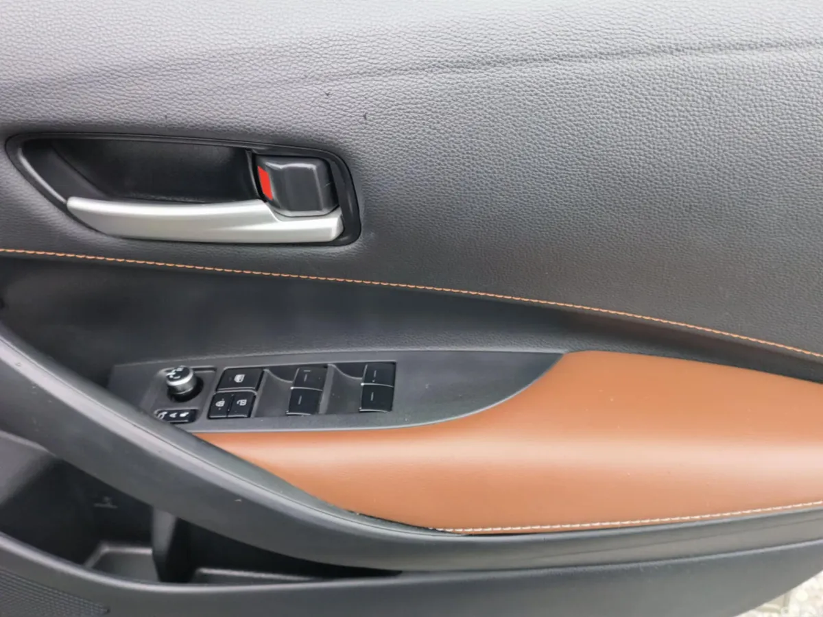 Toyota Corolla Hatchback, Petrol Hybrid, 2020, Grey
