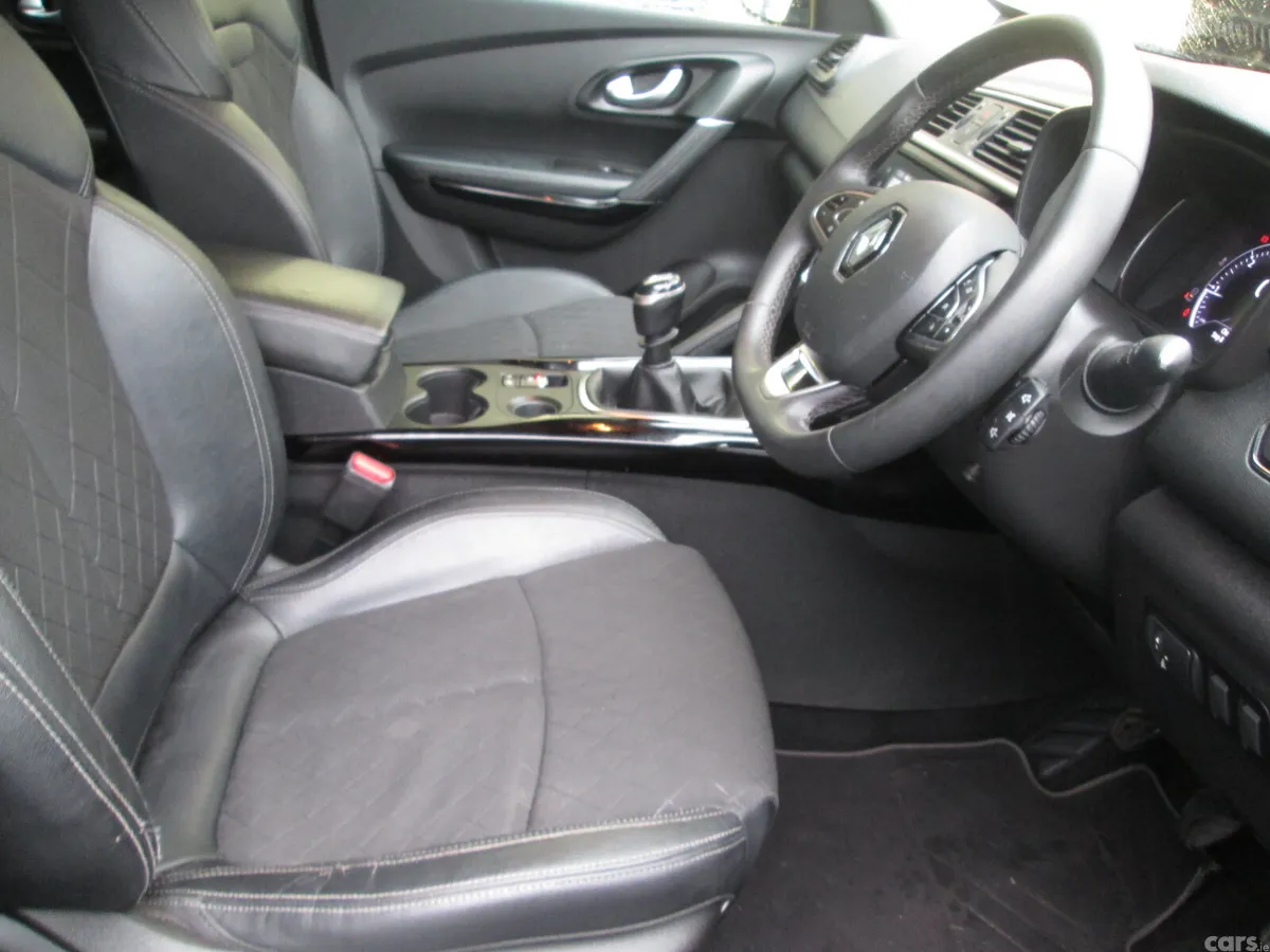 Renault Kadjar SUV, Diesel, 2019, Grey