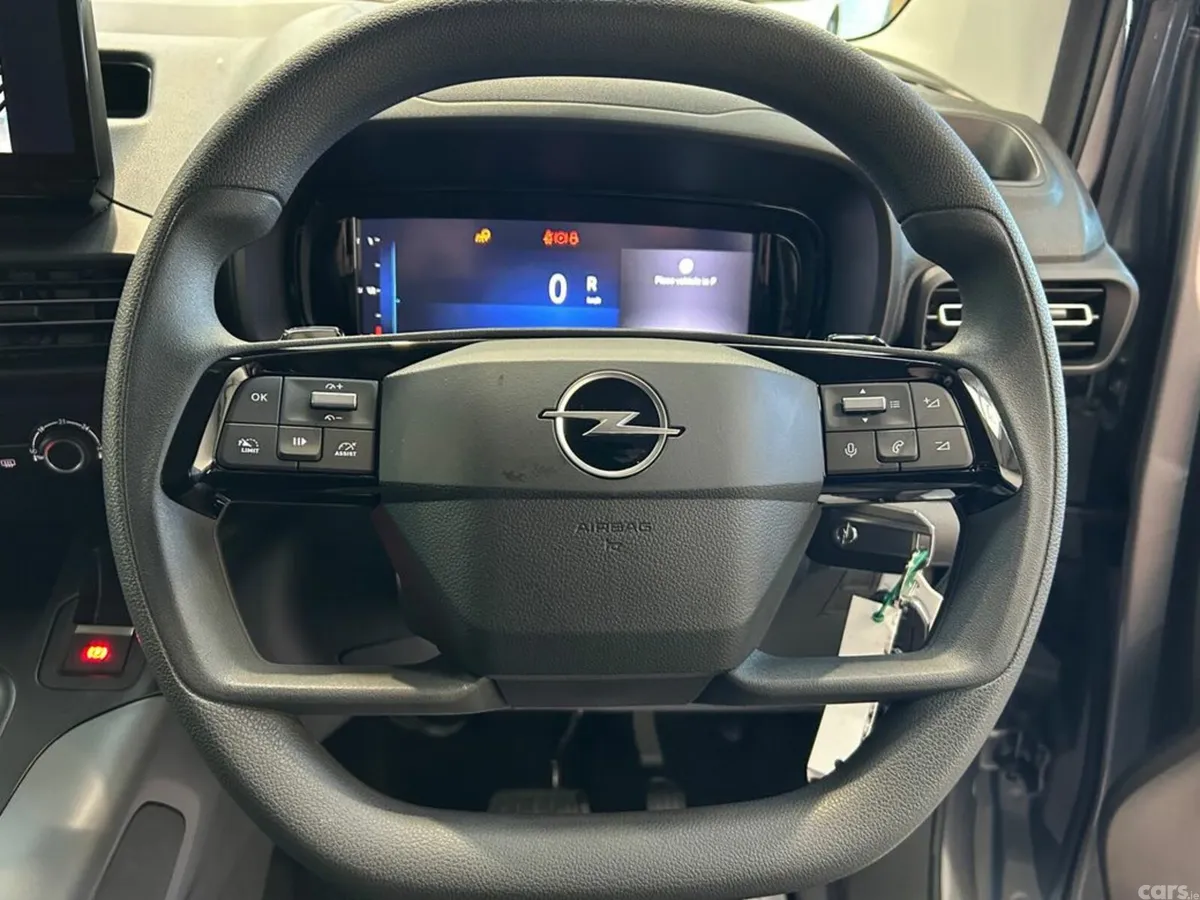Opel Combo MPV, Diesel, 2026, Grey