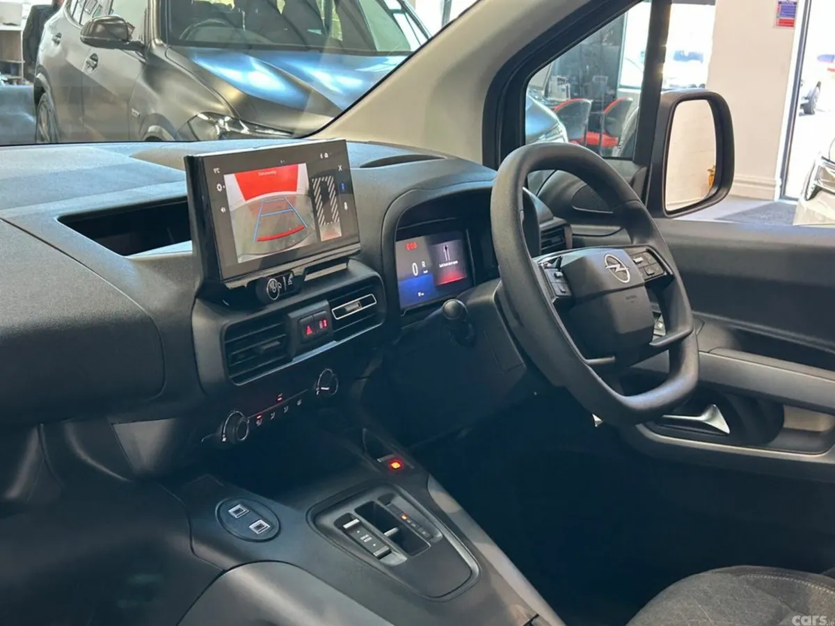 Opel Combo MPV, Diesel, 2026, Grey