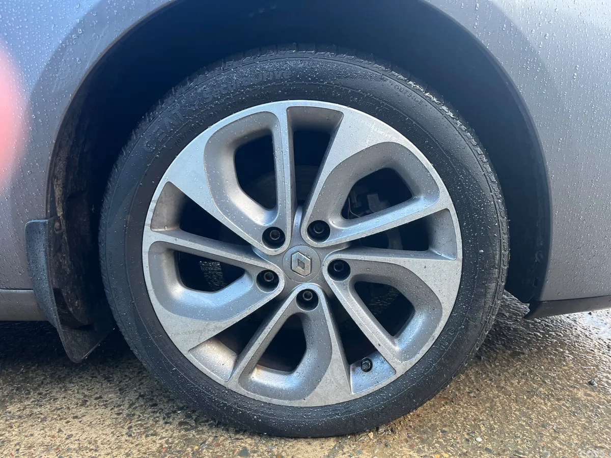 Renault Fluence Saloon, Diesel, 2015, Grey