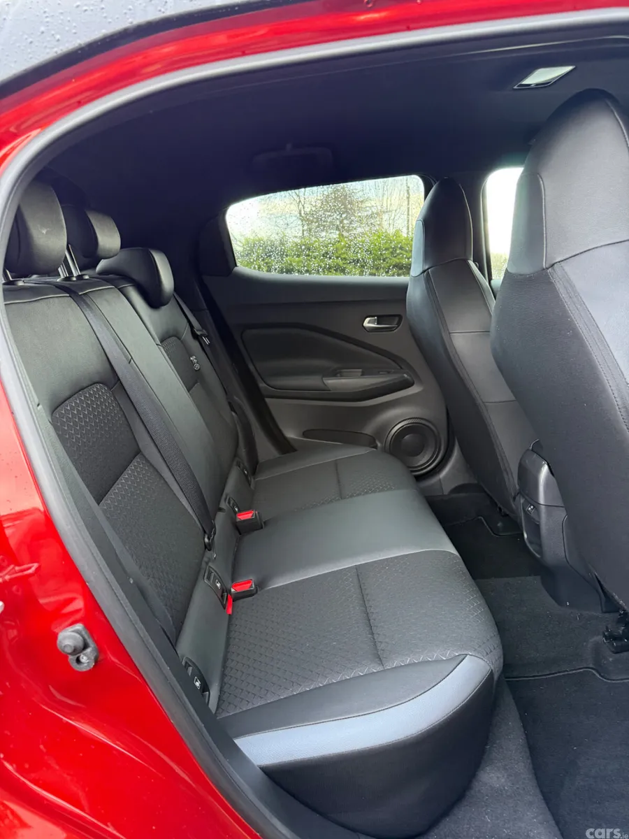 Nissan Juke SUV, Petrol Hybrid, 2024, Red