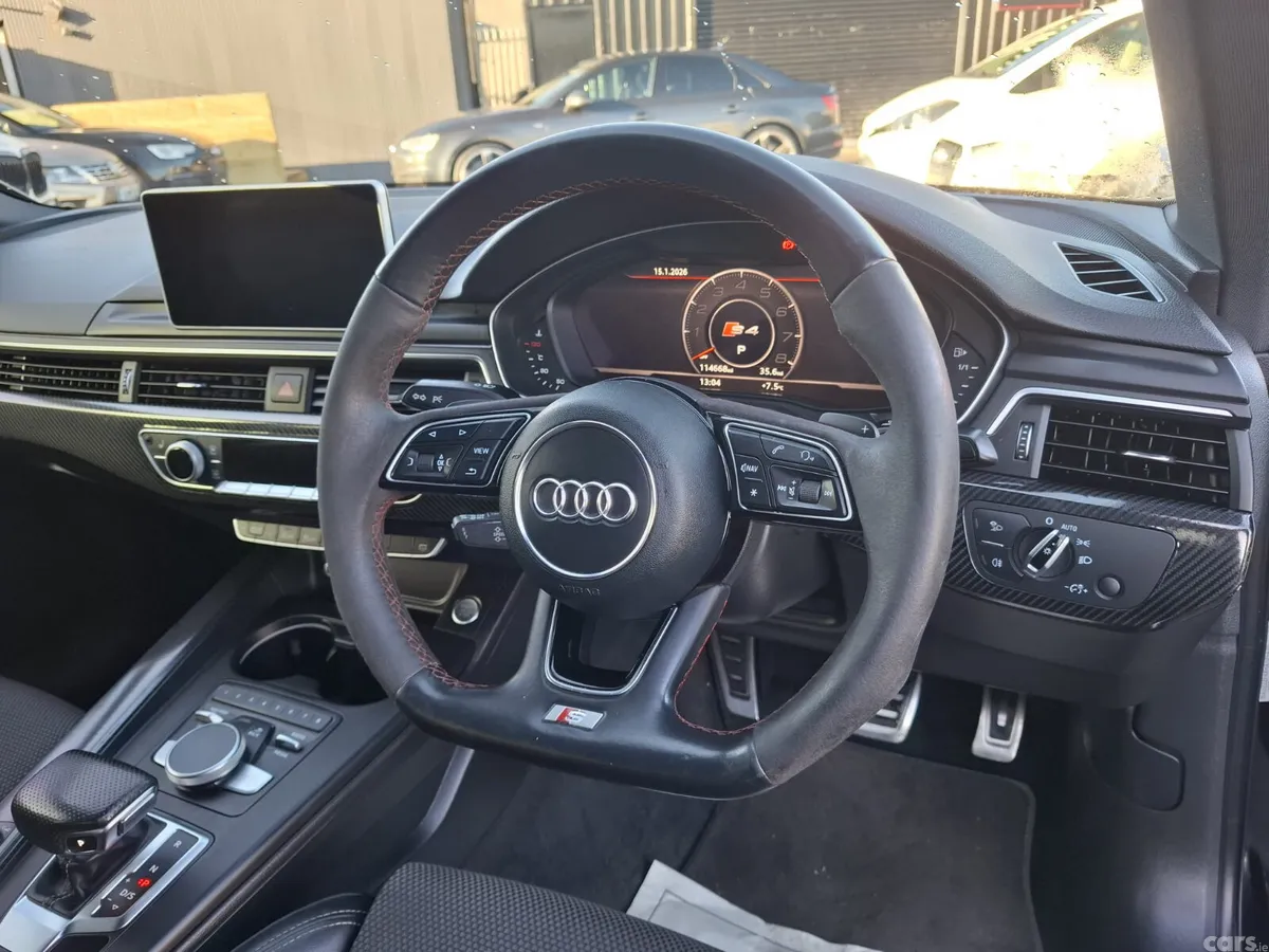 Audi A4 Saloon, Diesel, 2017, Black