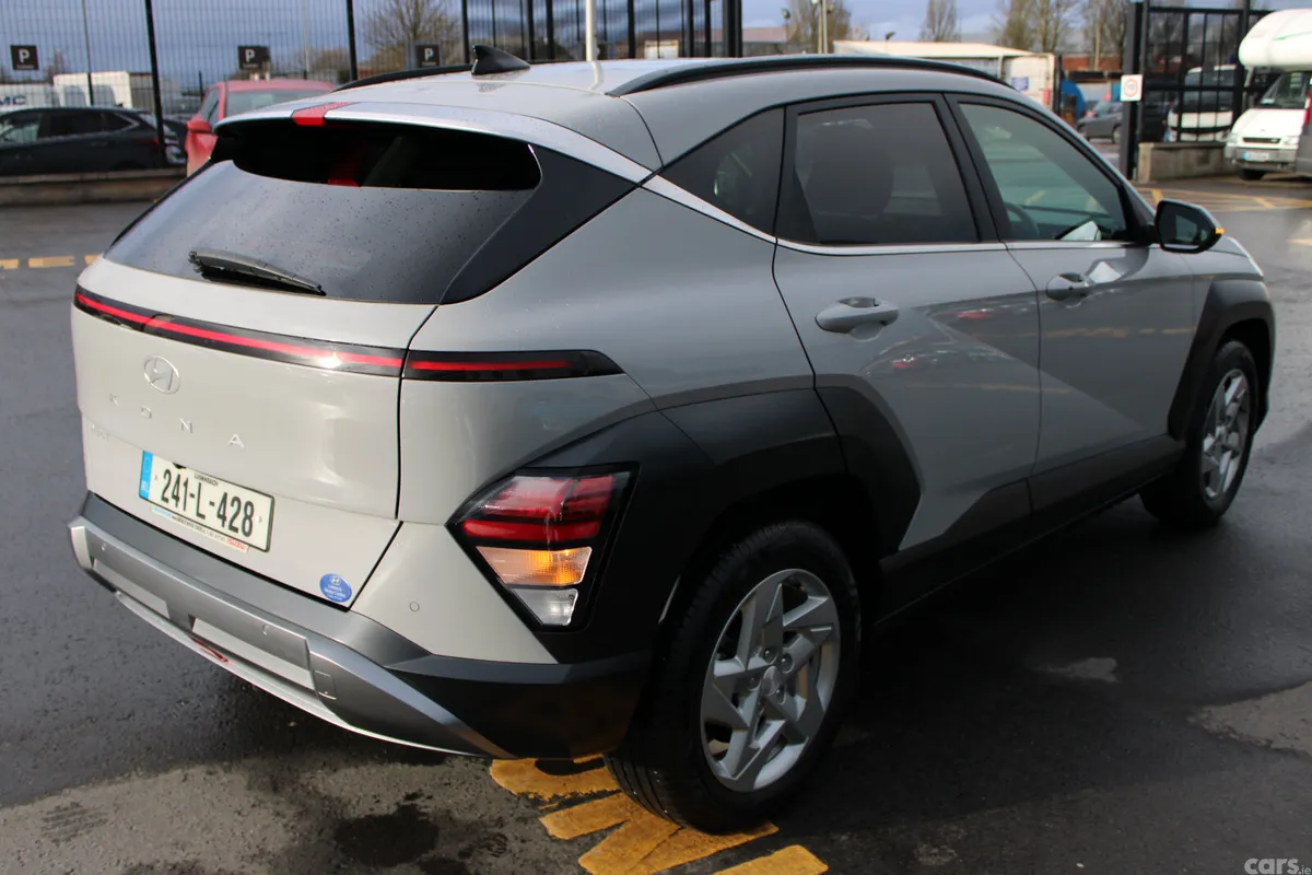 Hyundai KONA MPV, Petrol, 2024, Grey