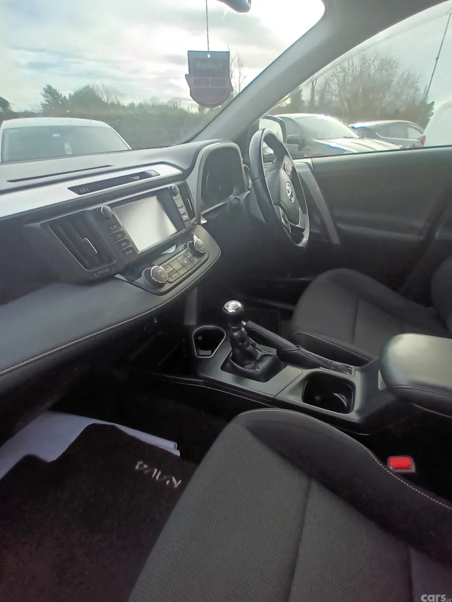 Toyota RAV4 SUV, Diesel, 2016, Black