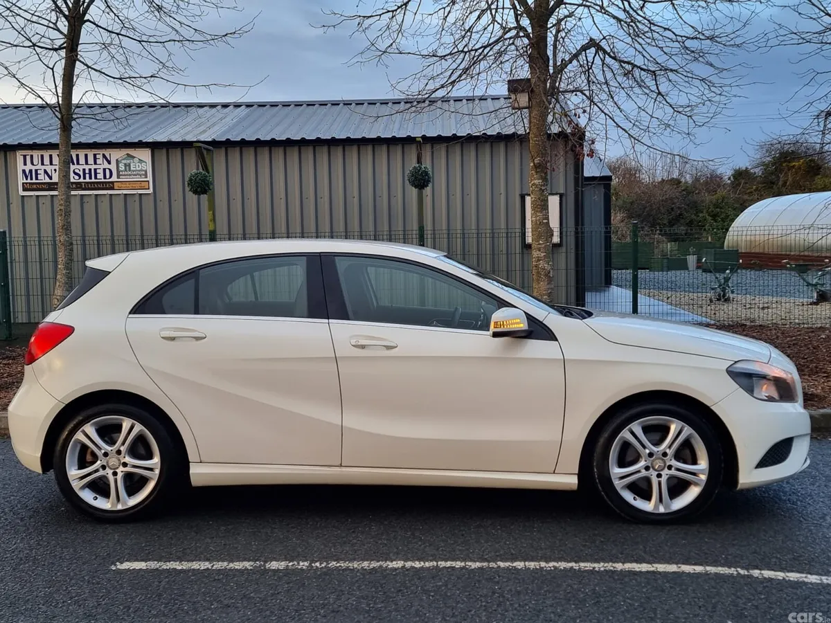 Mercedes-Benz A-Class Hatchback, Petrol, 2014, White