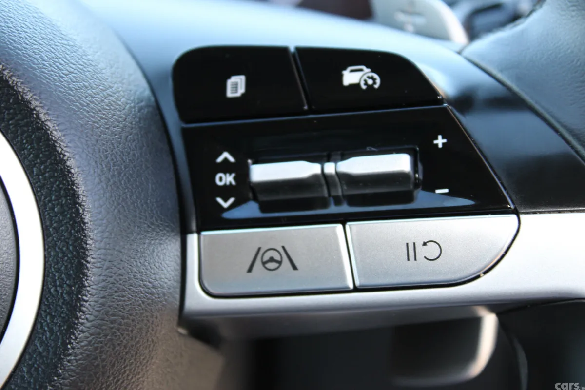 Hyundai Tucson SUV, Petrol Hybrid, 2023, Blue