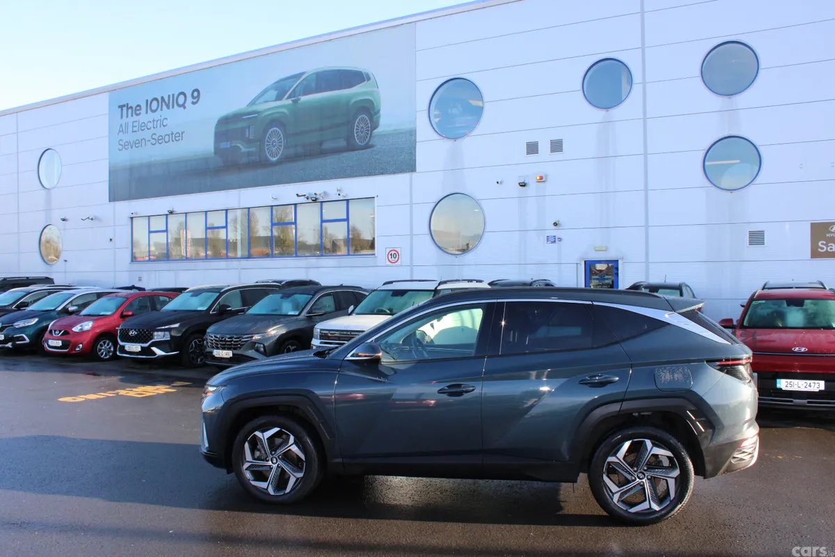 Hyundai Tucson SUV, Petrol Hybrid, 2023, Blue