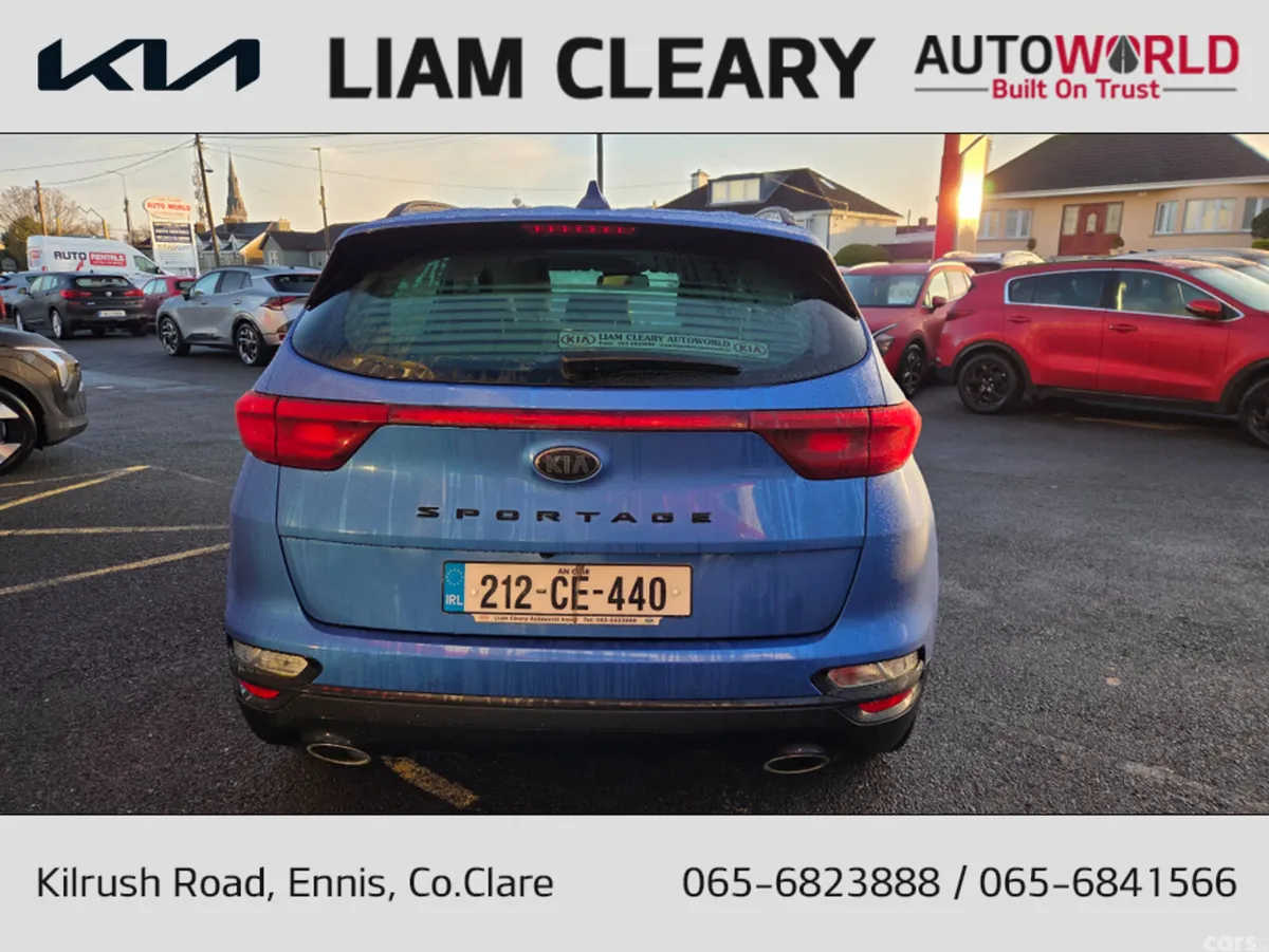 Kia Sportage MPV, Diesel Hybrid, 2021, Blue