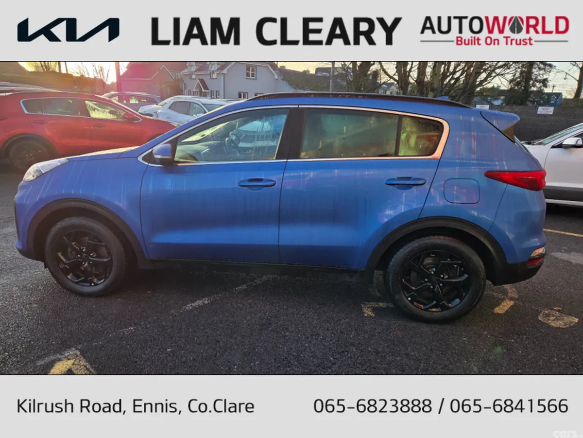 Kia Sportage MPV, Diesel Hybrid, 2021, Blue