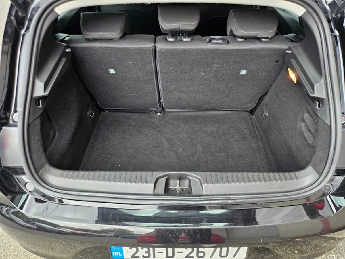 Renault Clio Hatchback, Petrol, 2023, Black