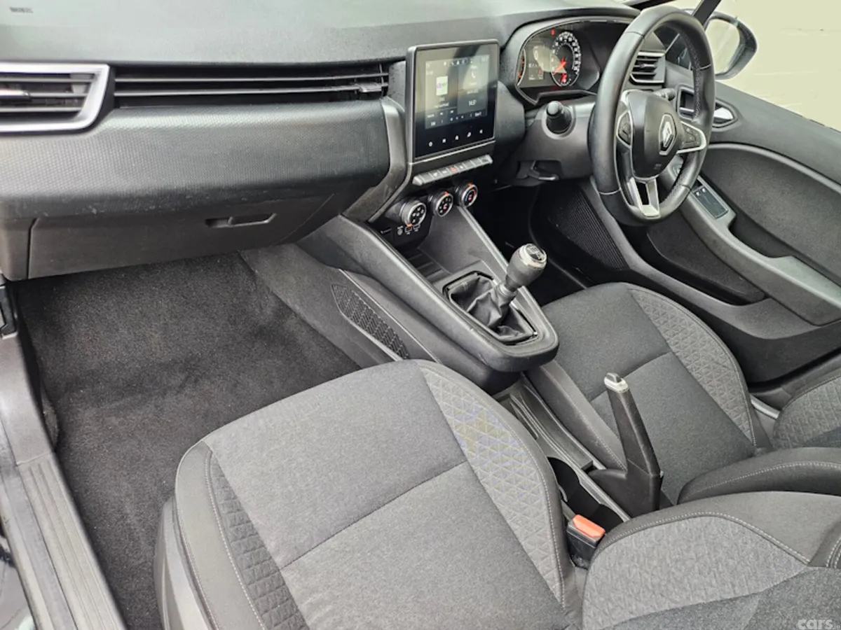 Renault Clio Hatchback, Petrol, 2023, Black