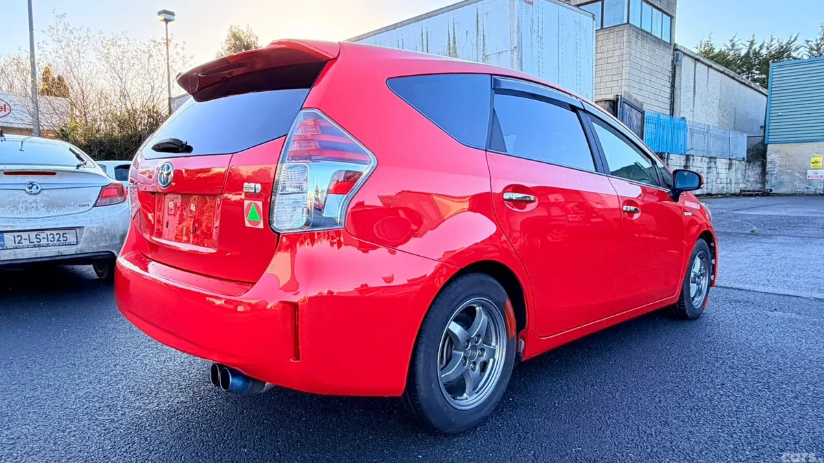 Toyota Prius Estate, Petrol Hybrid, 2016, Red