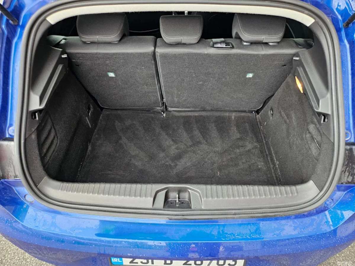 Renault Clio Hatchback, Petrol, 2023, Blue