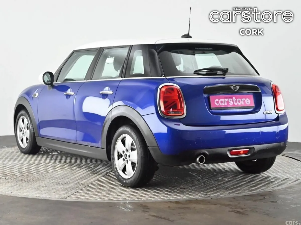 Mini Cooper Hatchback, Petrol, 2019, Blue