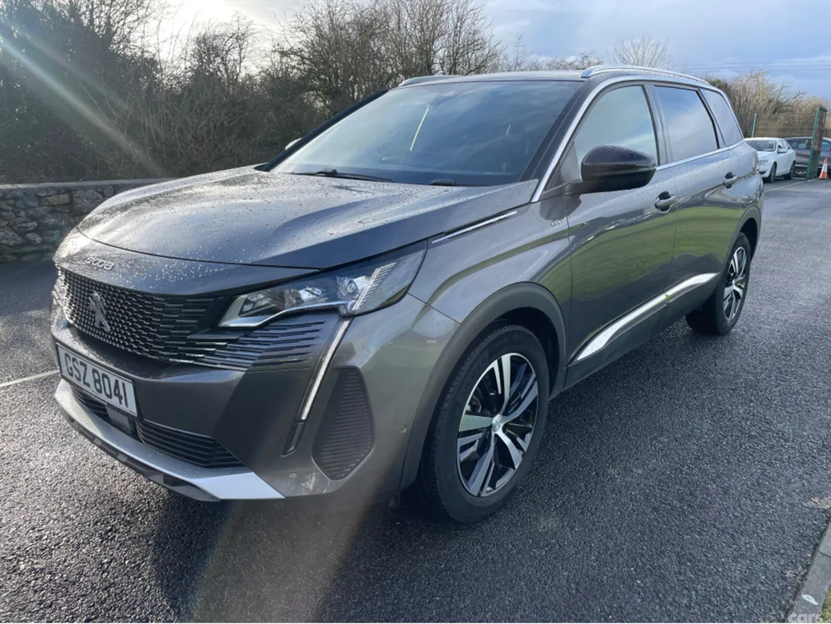 Peugeot 5008 Hatchback, Diesel, 2024, Grey