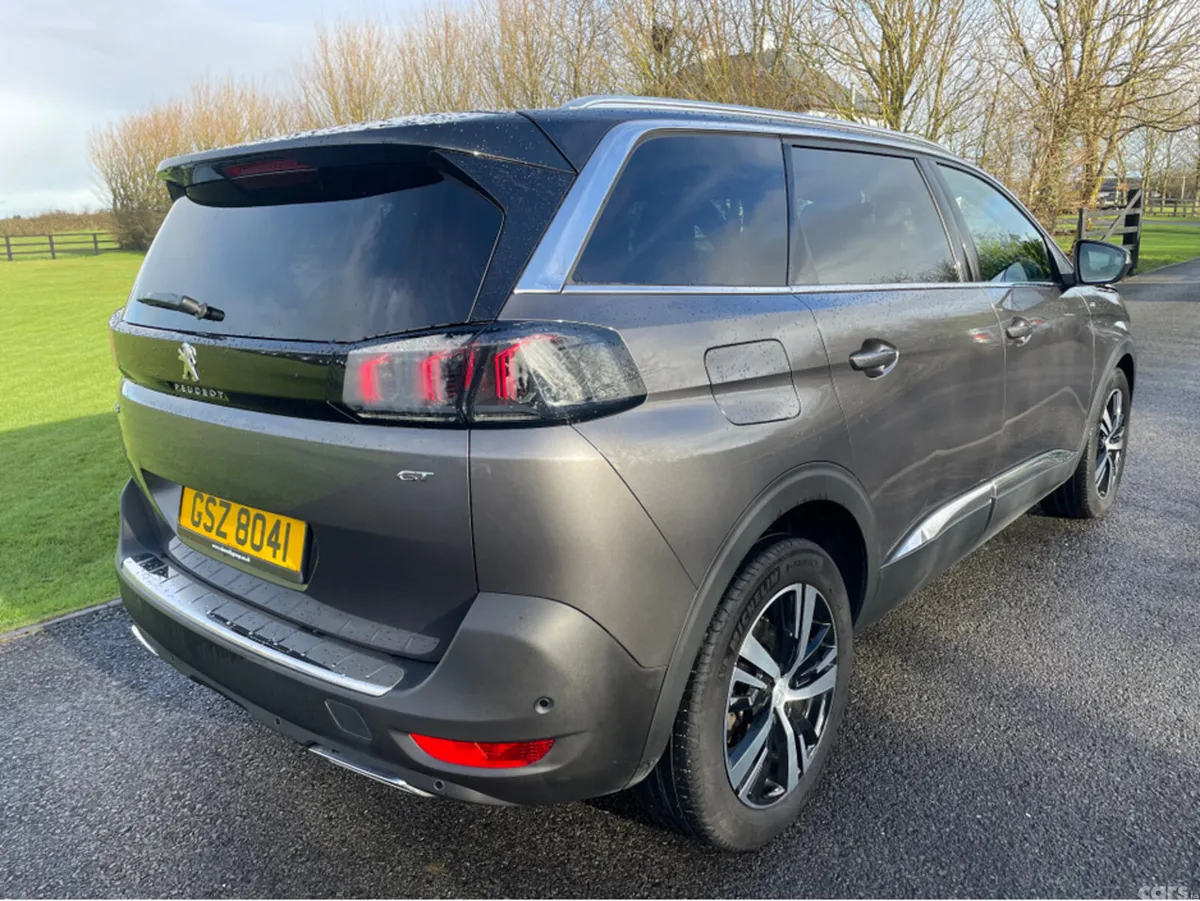 Peugeot 5008 Hatchback, Diesel, 2024, Grey