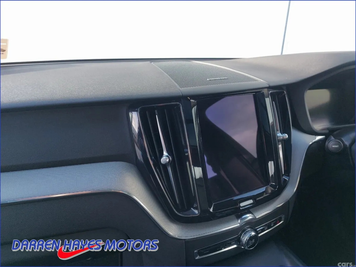 Volvo XC60 Estate, Petrol Plug-in Hybrid, 2024, Grey