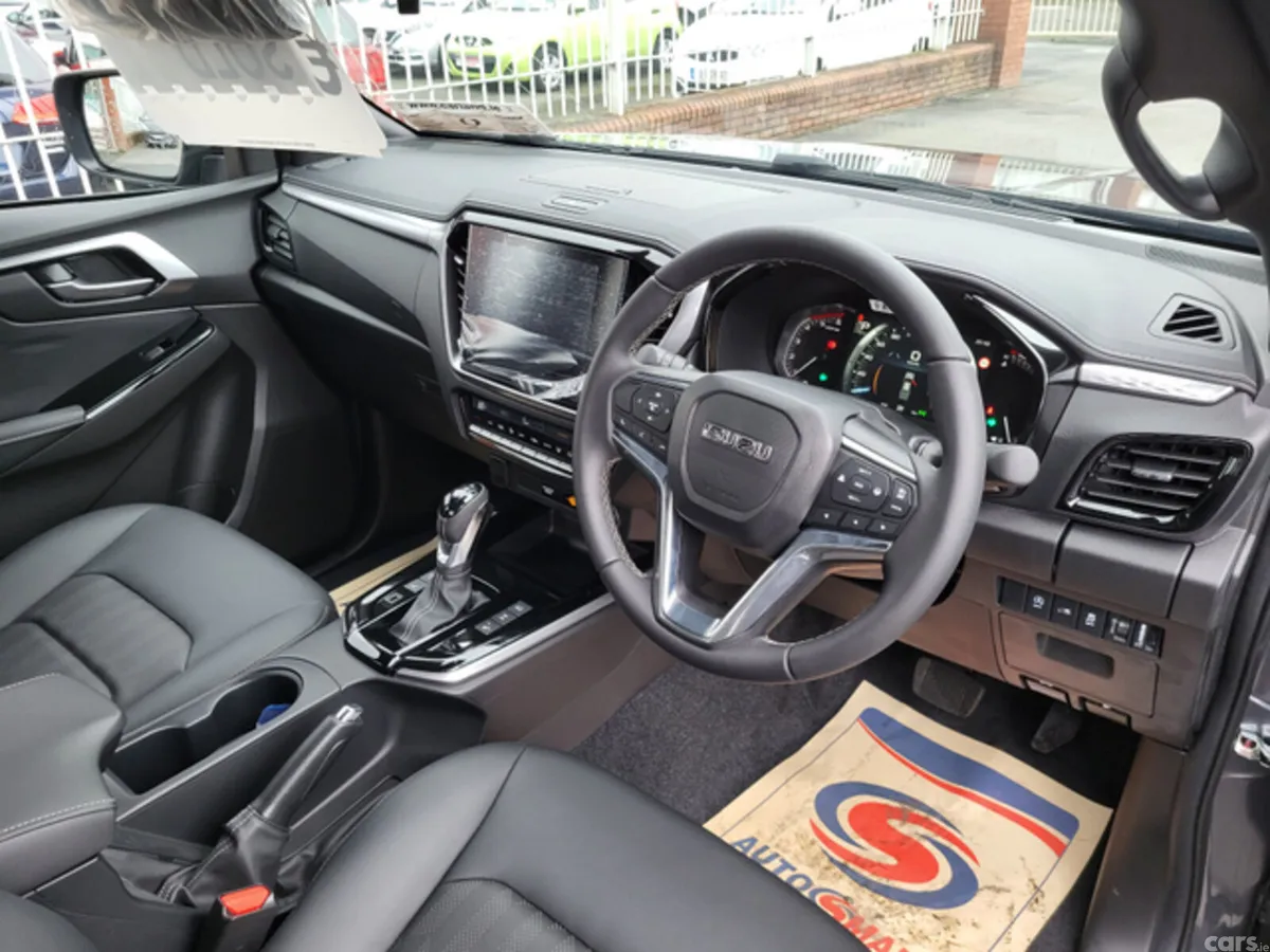 Isuzu D-Max Pick Up, Diesel, 2027, Grey